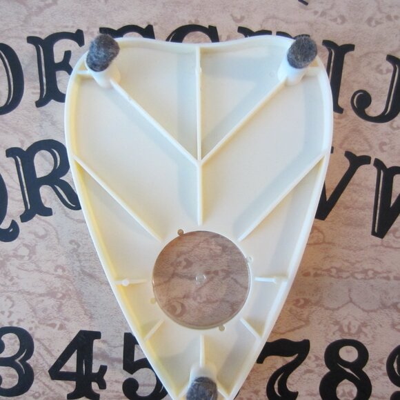 VINTAGE OUIJA BOARD GAME/PARKR BROTHERS/WILLIAM FULD, NO BOX - Picture 7 of 10